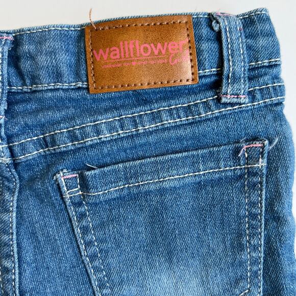 Wallflower Denim Embroidered Shorts - Picture 8 of 8